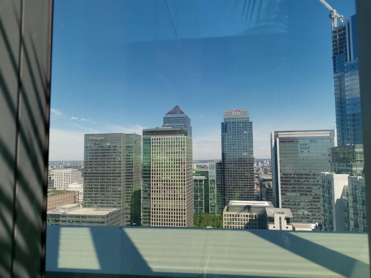 Charles Hope Canary Wharf South Quay Londra Exterior foto