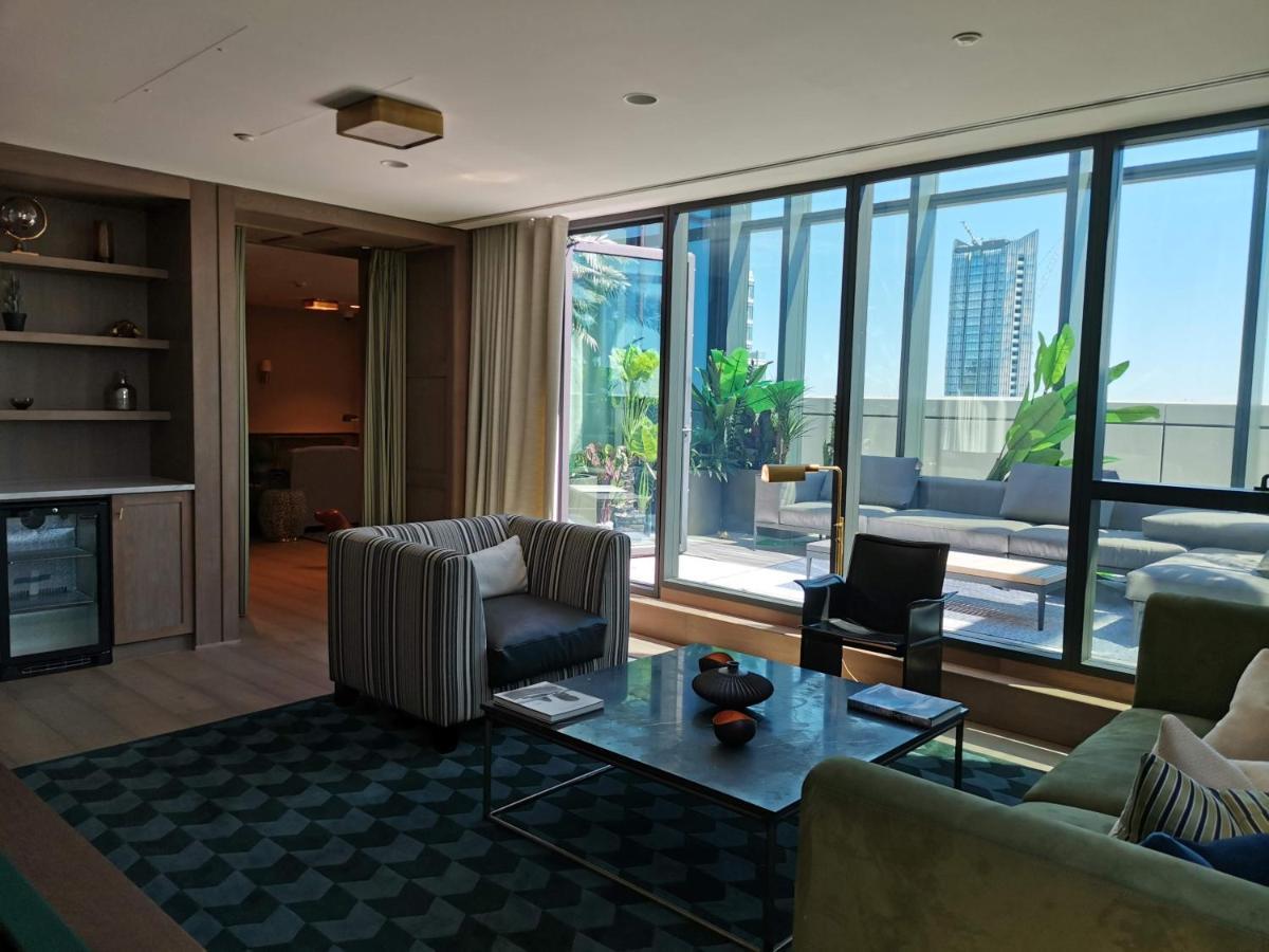 Charles Hope Canary Wharf South Quay Londra Exterior foto