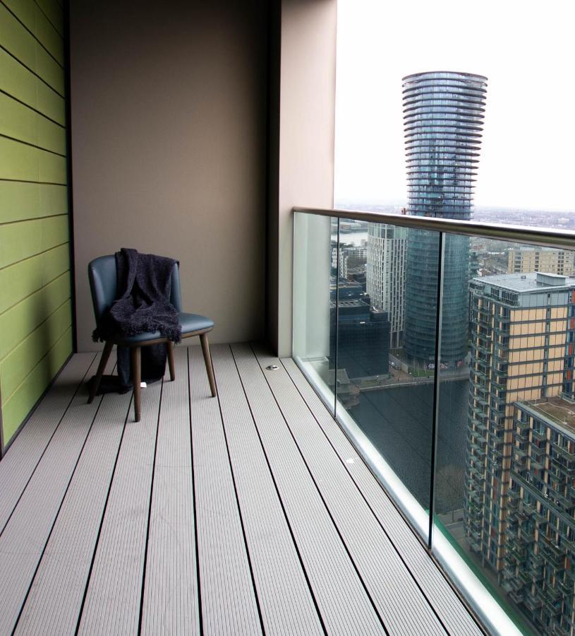 Charles Hope Canary Wharf South Quay Londra Exterior foto
